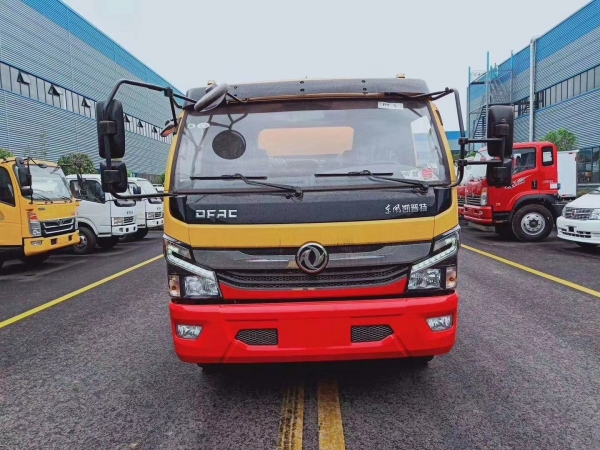 東風(fēng)大多利卡8方 清洗吸污車(一體罐)