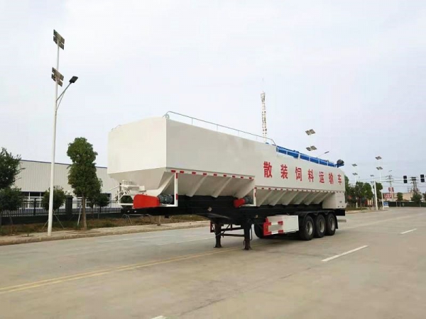 半掛55方(28噸)散裝飼料車(chē)