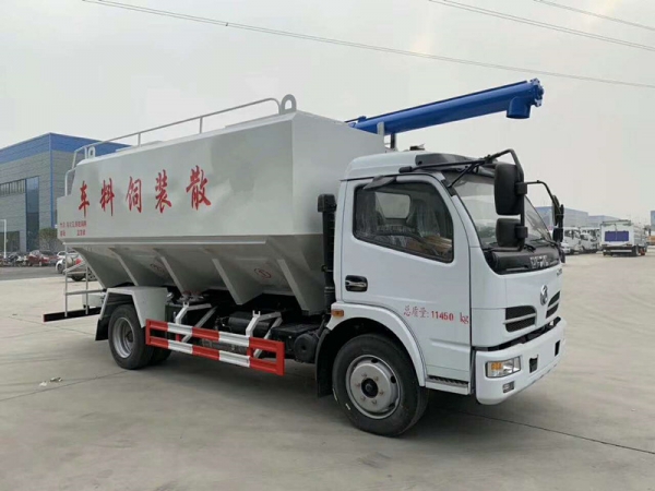 東風(fēng)大多利卡12方(6噸)散裝飼料車