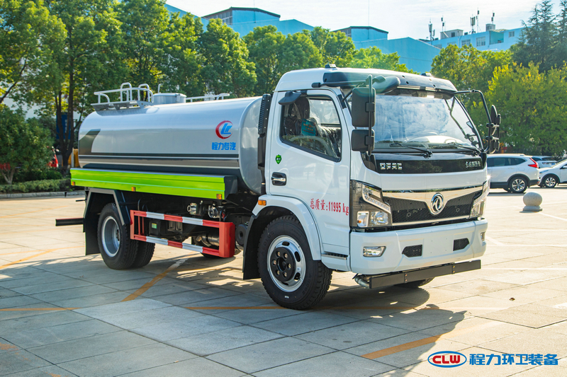 東風(fēng)大福瑞卡灑水車(chē)(9.2方)(標(biāo)準(zhǔn)化)