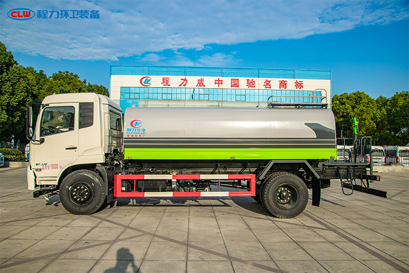 東風(fēng)天錦灑水車(12.6方)