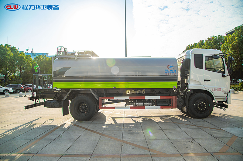 東風(fēng)天錦灑水車(12.6方)