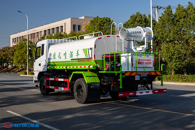 東風(fēng)K6灑水車(12方)