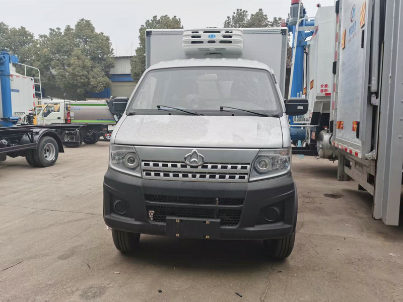長安神騏T20后單輪冷藏車(廂長3米)