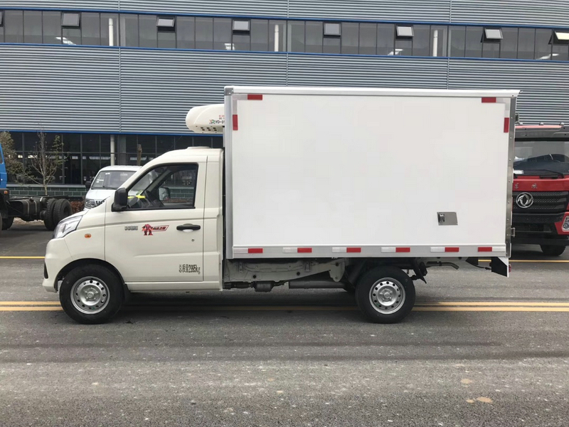 福田祥菱V1冷藏車(廂長2.7米)