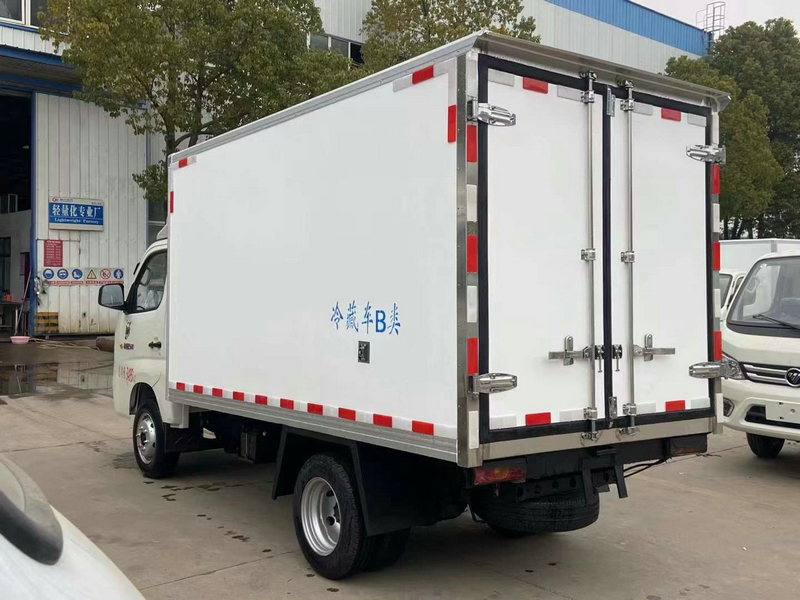 福田祥菱M1冷藏車(廂長3.12米)