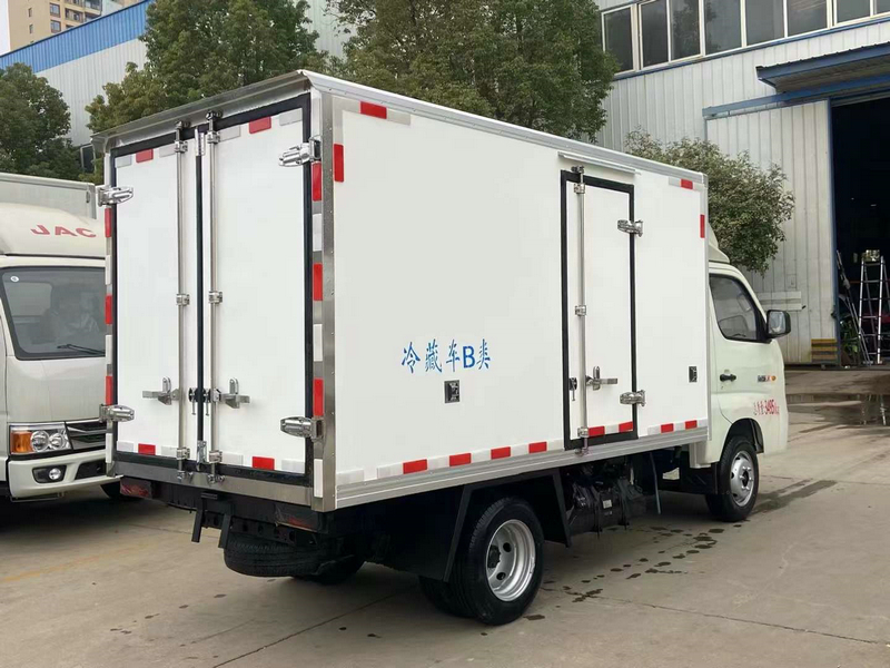 福田祥菱M1冷藏車(廂長3.12米)